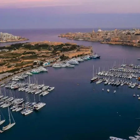 Διαμέρισμα Stunning 2br Penthouse With Harbour View & Bbq By 360 Estates *