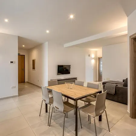 Stunning 2br Penthouse With Harbour View & Bbq By 360 Estates