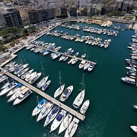 Stunning 2br Penthouse With Harbour View & Bbq By 360 Estates * Pietà
